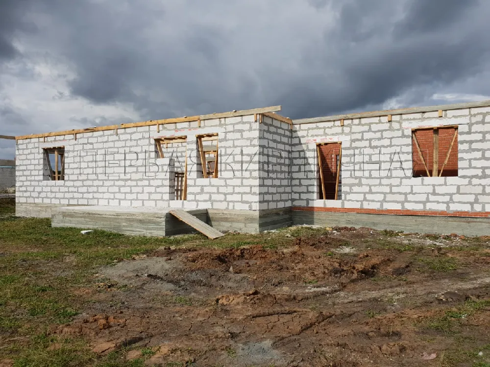 Поставка кирпича и газоблока в КП Чистые росы